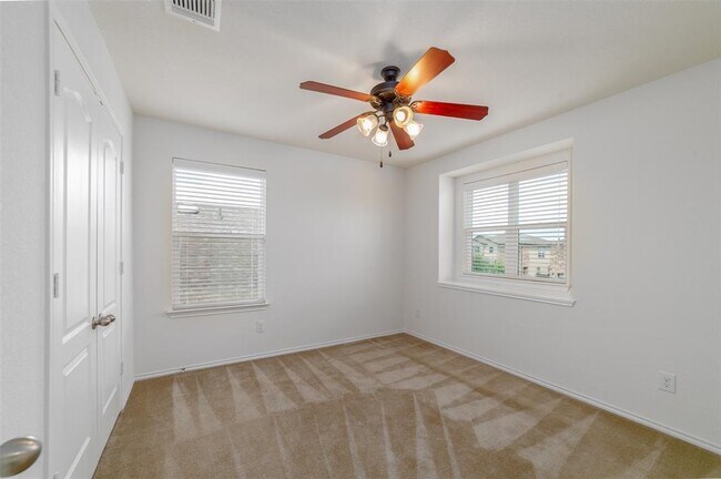 Building Photo - 321 Tordesillas Dr
