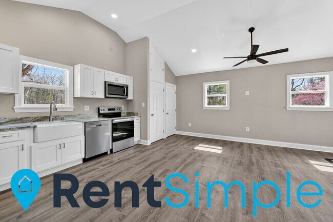 Building Photo - 5541 Sperryville Pike