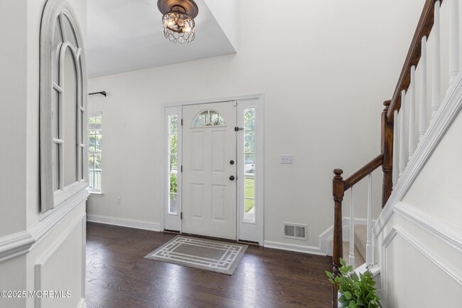 Building Photo - 6 Kindling Way