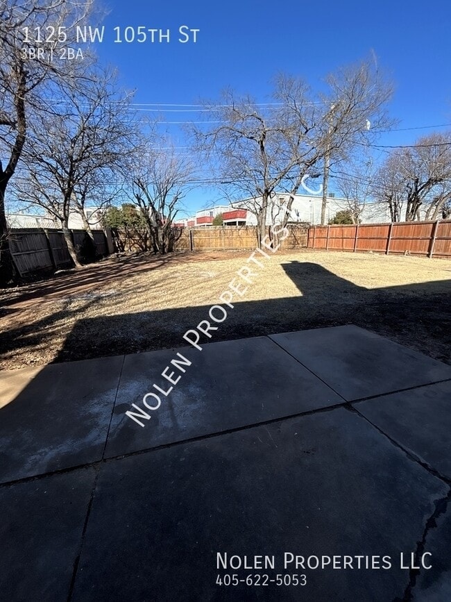 Building Photo - 1125 NW 105th St