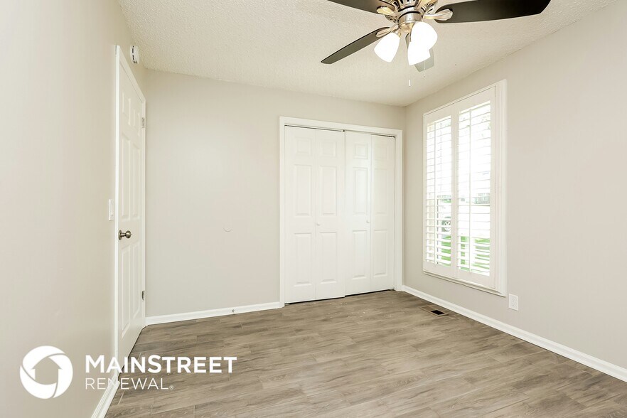 Building Photo - 230 Sunny Acre Dr