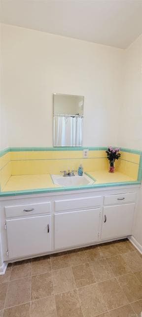 Building Photo - 16911 Glenetta Way