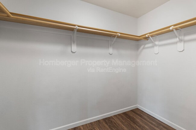 Building Photo - 14420 E Heroy Ln