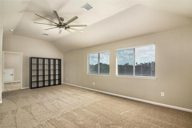 Building Photo - 24403 Redrock Falls