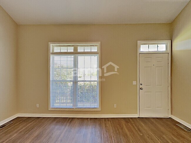 Building Photo - 156 Brightstar Ct