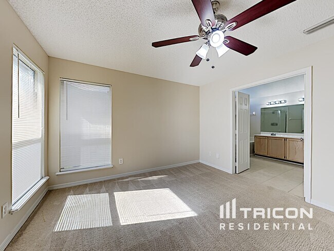 Building Photo - 2627 5 Forks Ct