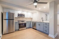 Interior Photo - 143 Ann St