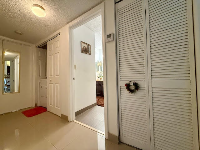 Building Photo - 741 Lyons Rd