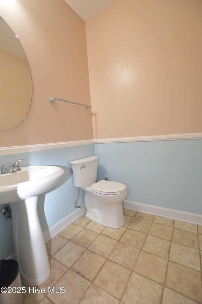 Building Photo - 105 Long Pond Dr