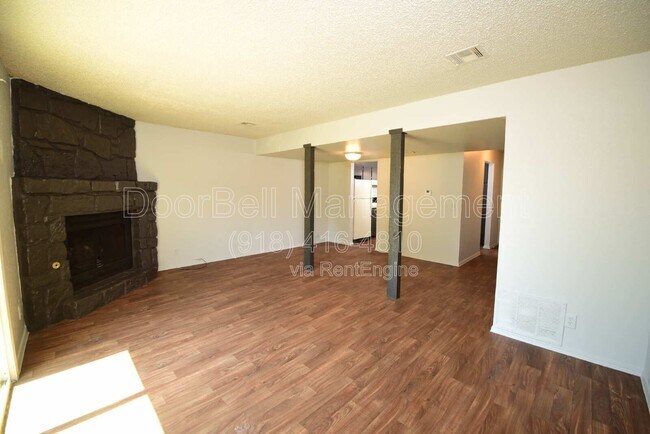 Building Photo - 14429 S 302nd E Ave