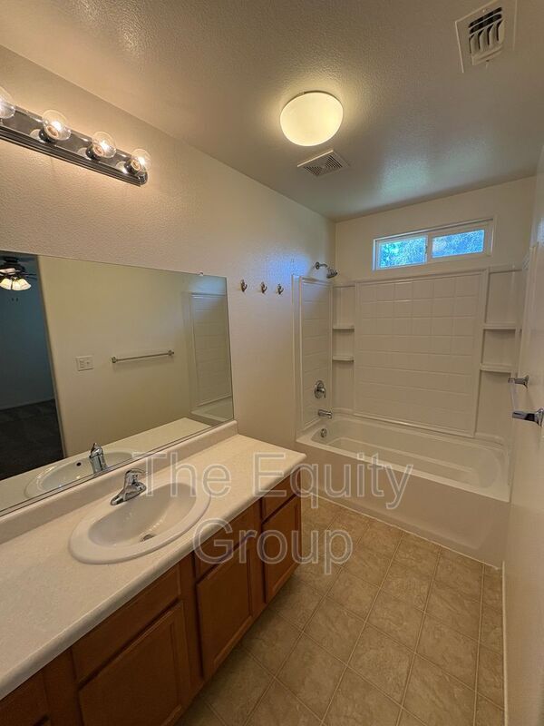 Building Photo - 4247 S Cindy Ct