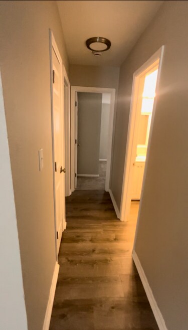 Building Photo - 5573 E 70th Ave