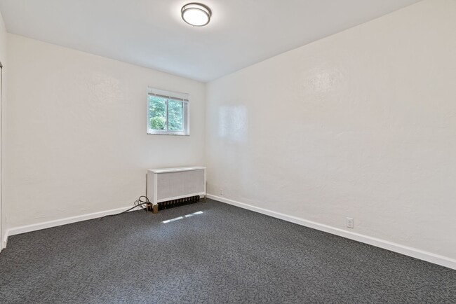 Building Photo - CHARMING & FULLY UPDATED 2 BED/1 BATH HOME IN HEART OF BEECHVIEW