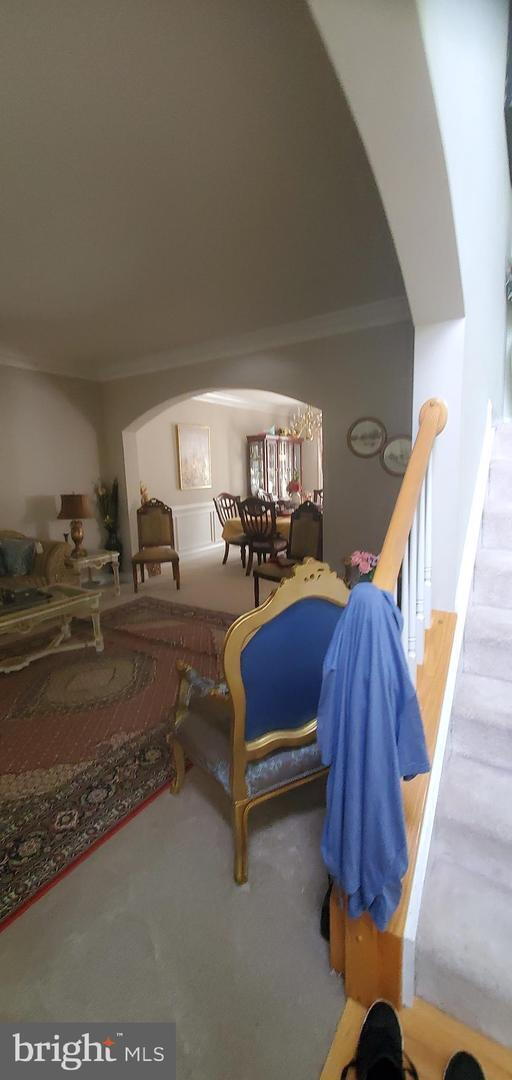 Building Photo - Elegant Colonial Near Parks, Shopping, and Commuter Routes