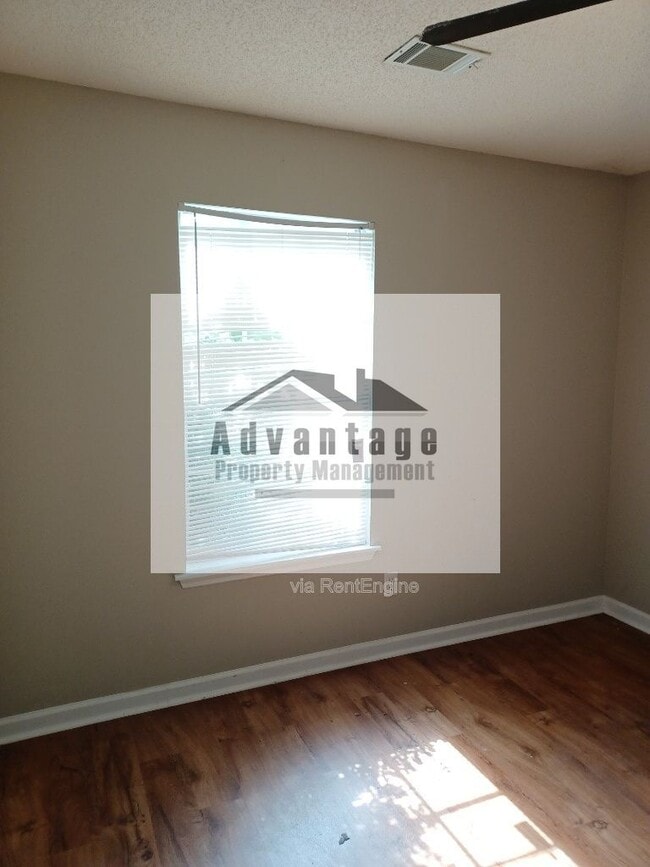 Building Photo - 130 Wesleyan Way