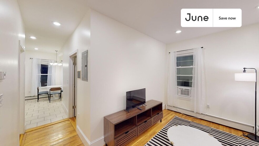 Building Photo - 21 Rossmore St