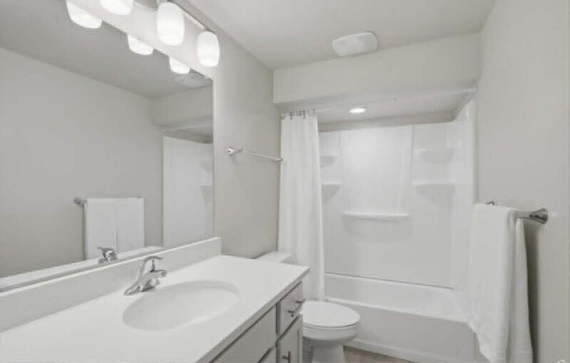 Building Photo - 10328 Yellow Knife Way