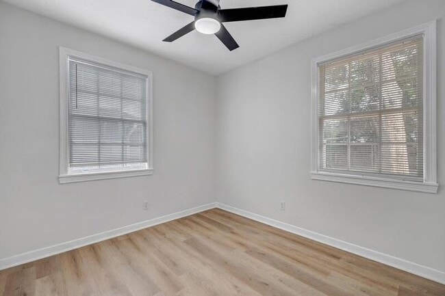 Building Photo - 4774 Cates Ave