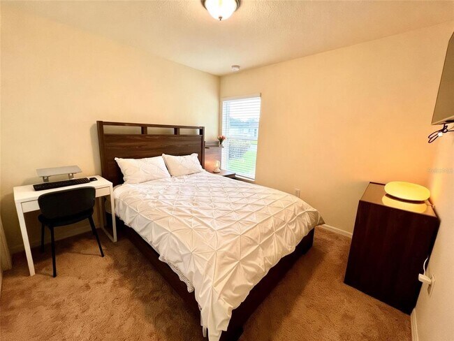 Building Photo - 2727 Mdw Strm Wy