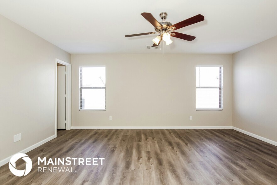 Building Photo - 11522 W Corrine Dr