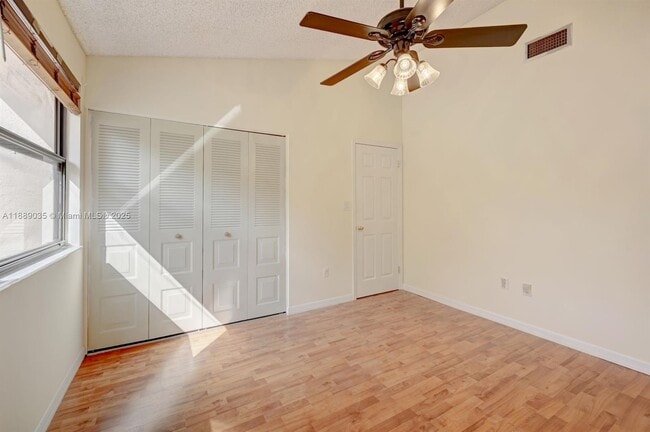 Building Photo - 148 NW 98th Terrace