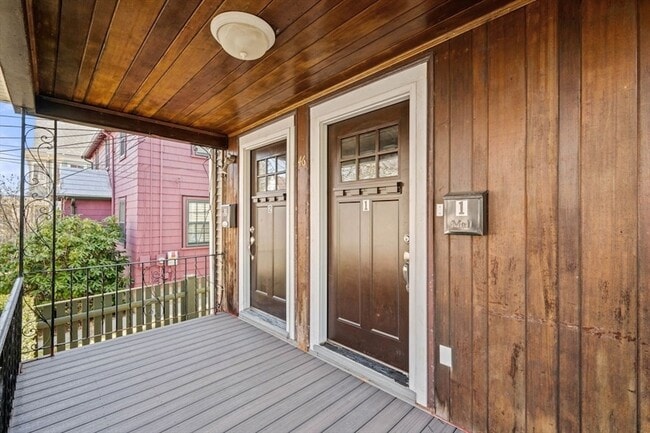 Building Photo - 46 Quincy St