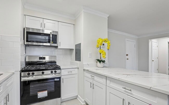 Building Photo - 4360 Ivymount Ct