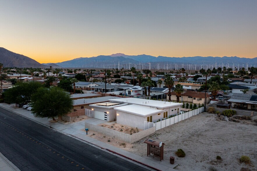 Building Photo - 416 Rosa Parks Rd