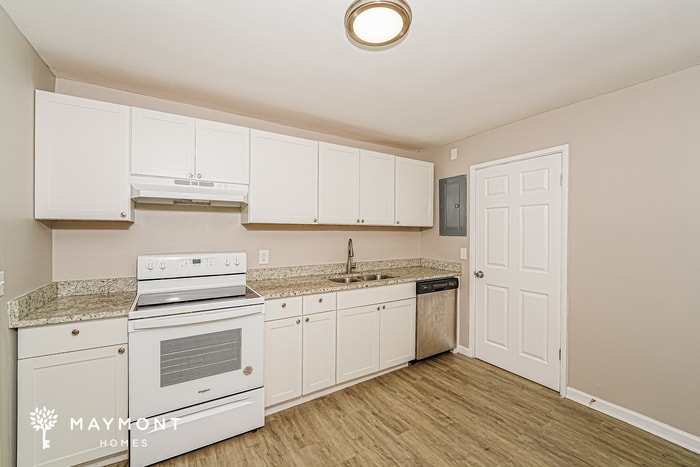 Building Photo - 529 Athens Ct