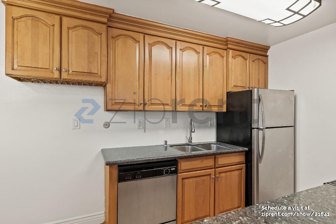 Building Photo - 14245 Lora Dr
