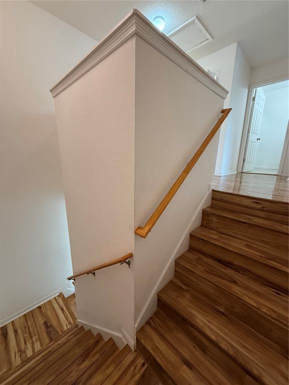 Building Photo - 1225 Pensacola Ct