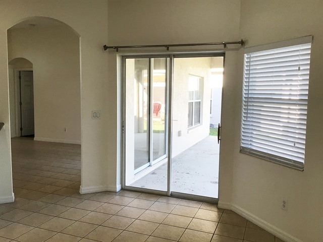 Building Photo - 4316 Heliotrope Loop