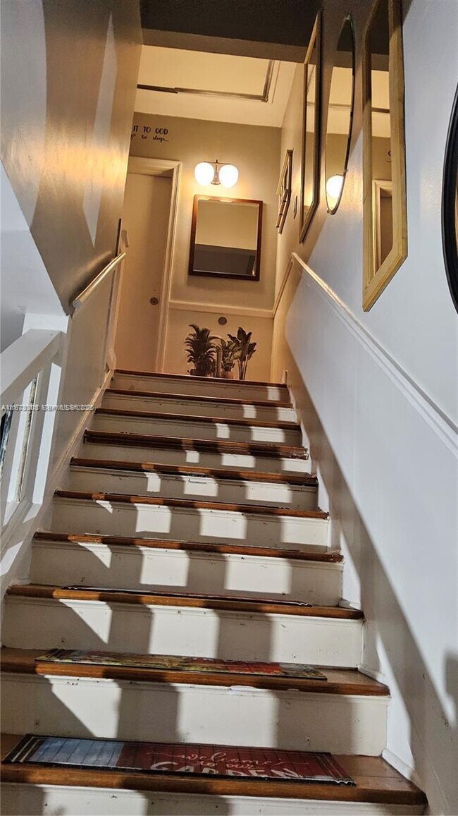 Building Photo - 3600 S Le Jeune Rd