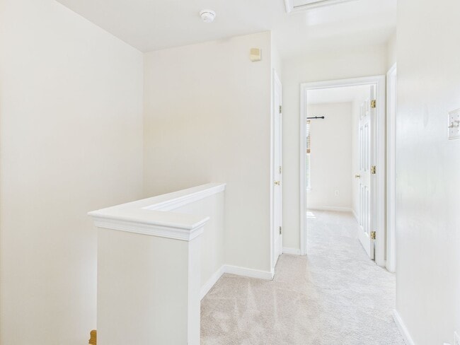 Building Photo - 2517 Mountain Ash Cir