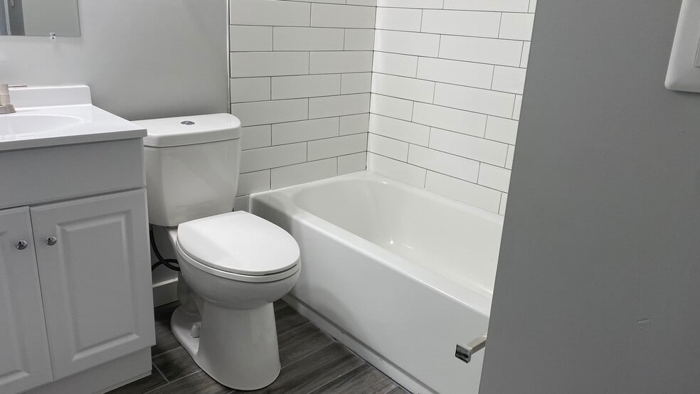 Tarkiln Park Apartments 364 Axtell Ave Vineland NJ 08360 Apartment