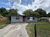 Building Photo - 814 E 60th St