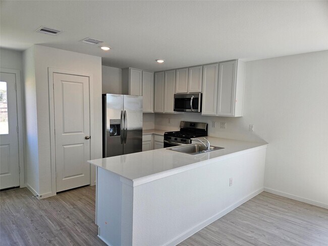 Building Photo - 2931 Summer Breeze Wy