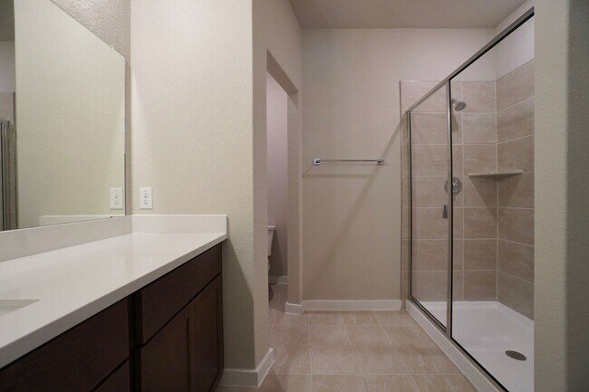 Building Photo - 136 Greinert Dr