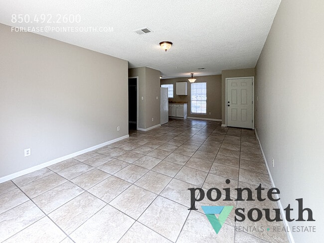 Building Photo - 6392 Schoel Ln
