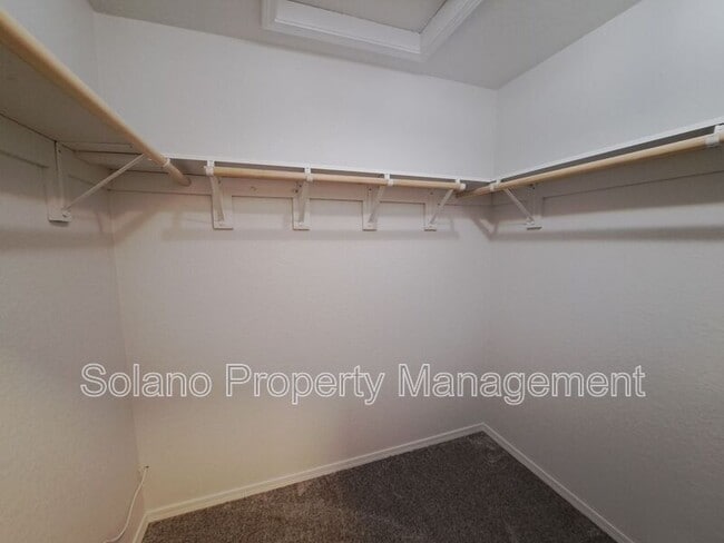 Building Photo - 357 Shannon Dr