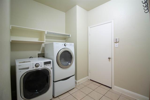 Building Photo - 1127 Ranch Vista Dr