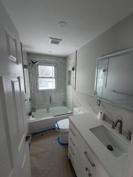 Building Photo - 126 N 19th St