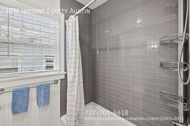 Building Photo - 5413 Avenue F