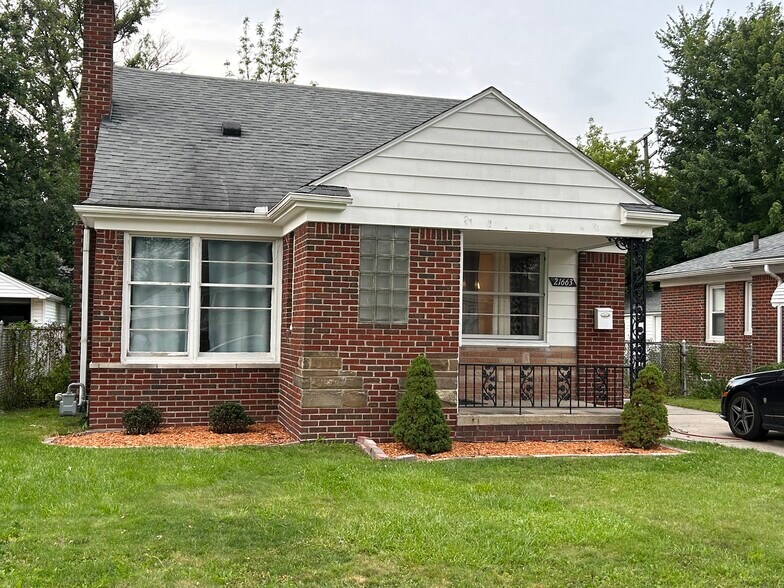 Building Photo - 21663 Newcastle Rd
