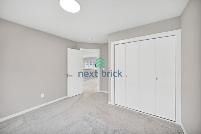 Building Photo - Stunning 4-Bed, 2.75-Bath Single-Family Home Ready for Rent!