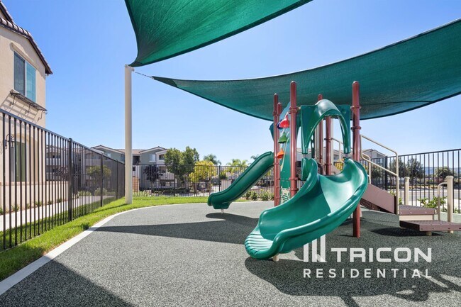 Building Photo - 24677 Tesoro Ct