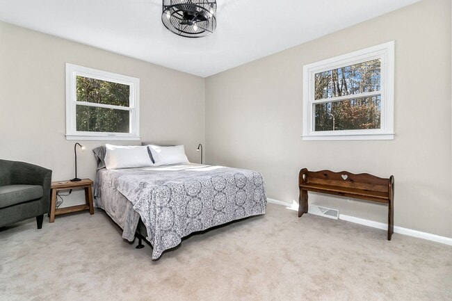 Building Photo - Very Private 2-Bedroom Home with Huge Yard...