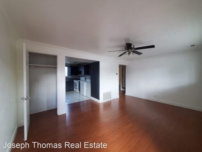 Primary Photo - 2 br, 1 bath House - 434 S 700 W Apt #1