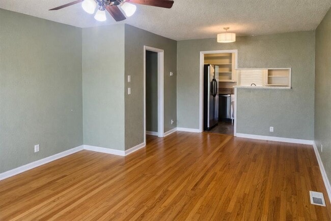 Building Photo - 2216 Downing St