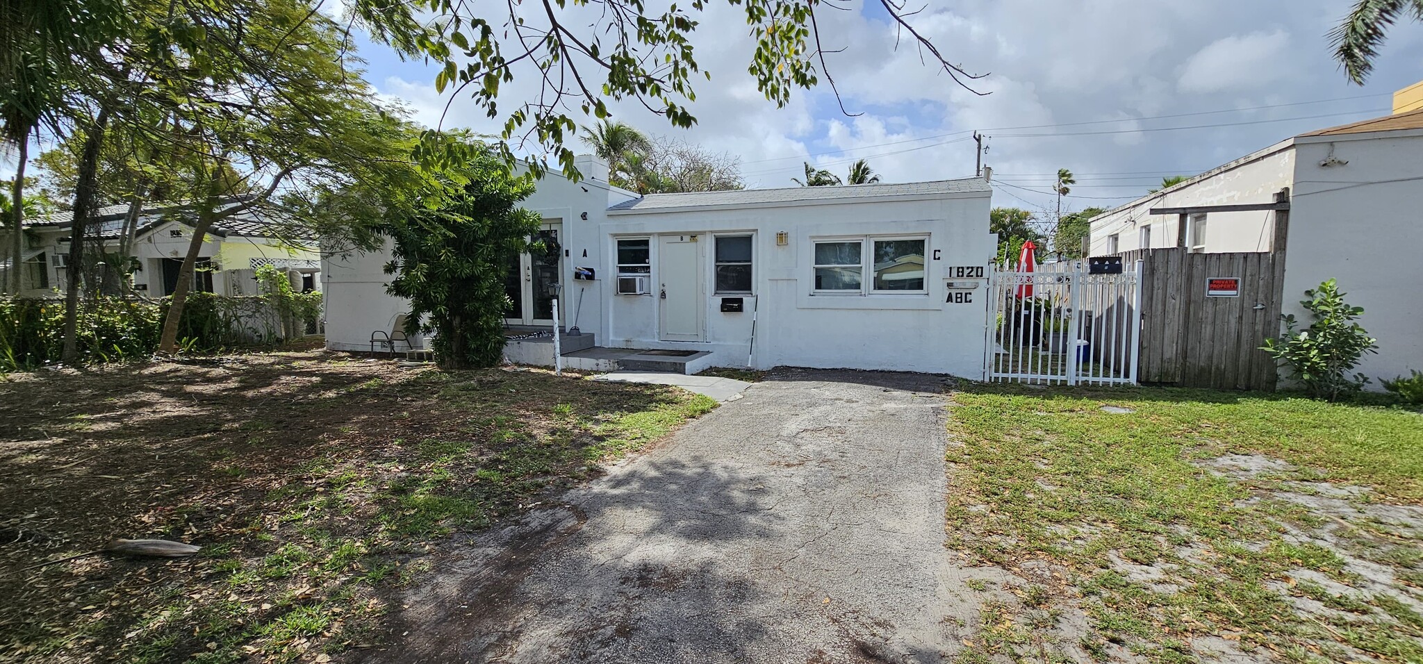 Building Photo - 1820 Roosevelt St